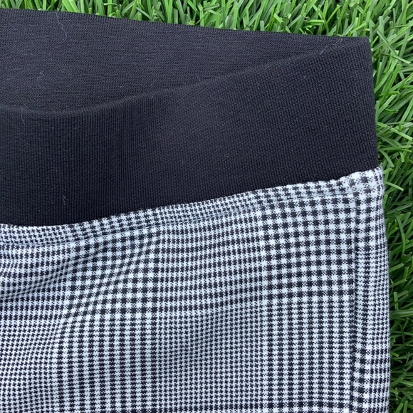 H&M Girls Gingham Stretch Pants // Size 8-9 - Picture 3 of 6